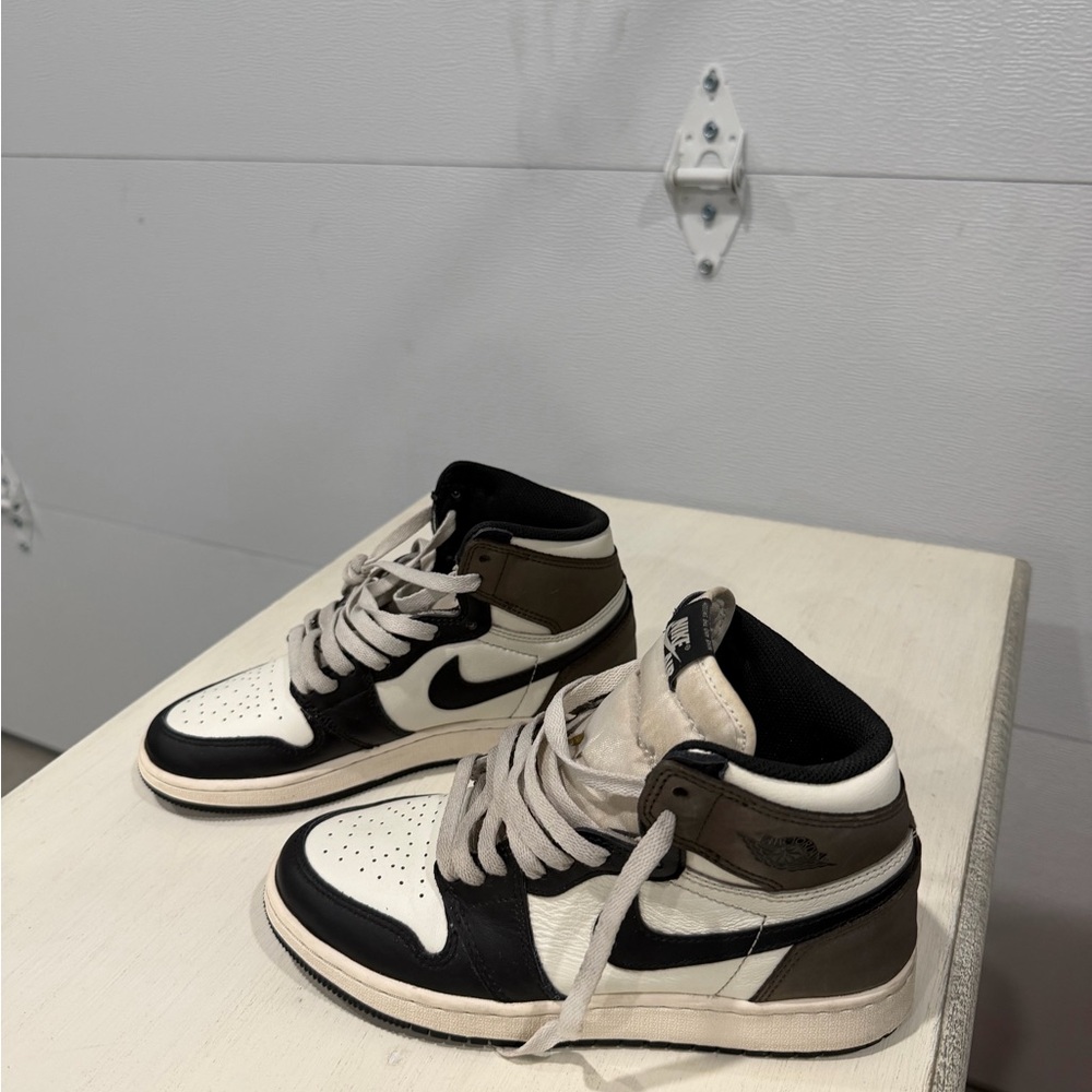 Nike Air Jordan 1 High Black, White & Olive Sneakers